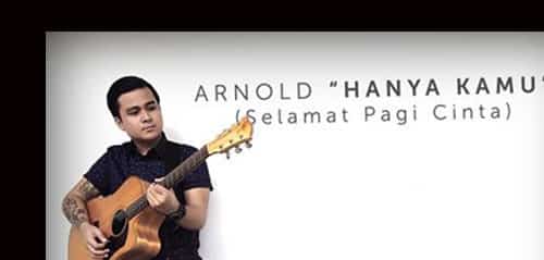 Hanya Kamu: Single Pertama Arnold Arnold - Hanya Kamu