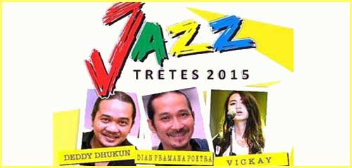 Deddy Dhukun Hibur Penonton Jazz Tretes 2015 Deddy Dhukun Hibur Penonton Jazz Tretes 2015 1a