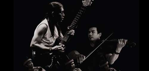 Balutan Musik Etnik Progresif di Rhythm of Saman Balutan Musik Etnik Progresif di Rhythm of Saman 1