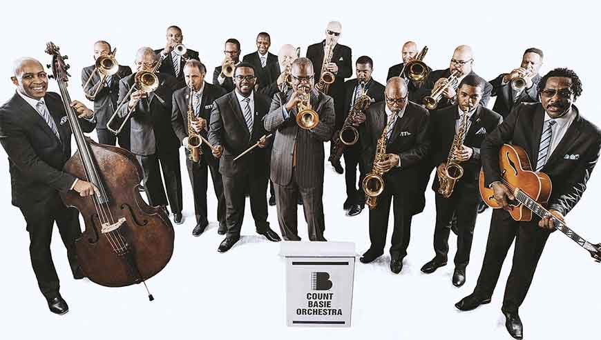 Swing: Keindahan Musik Jazz yang Mengayun Merdu Count Basie Orchestra