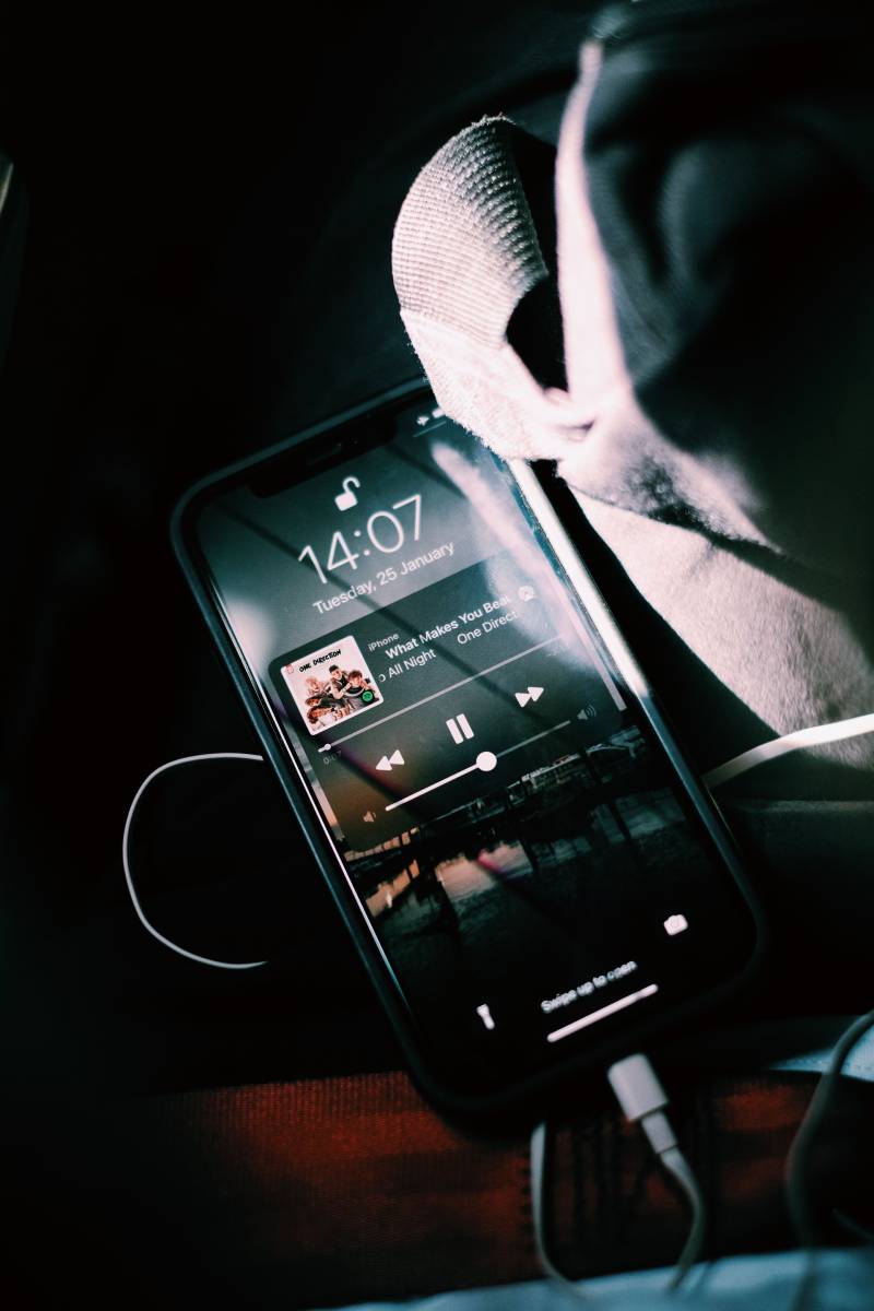 Apakah Algoritma Sedang Membentuk Selera Musik Kamu? Algoritma Musik Digital